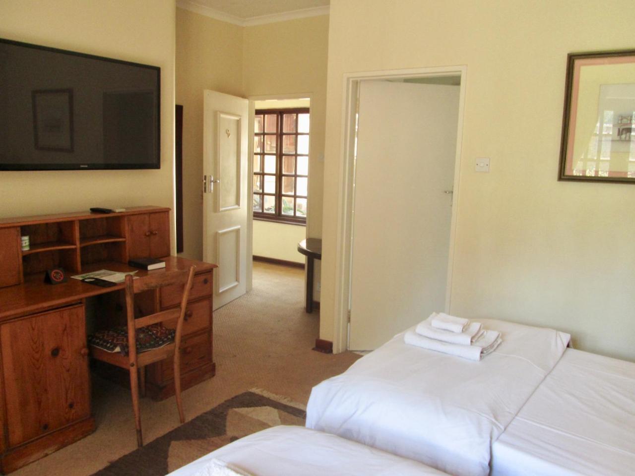 Bed and Breakfast 12 Fleetwood Harare Zewnętrze zdjęcie